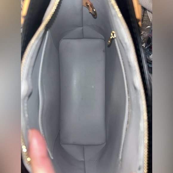 Sale ~ Louis Vuitton Houston, Custom - 100% Authentic - Picture 8 of 10